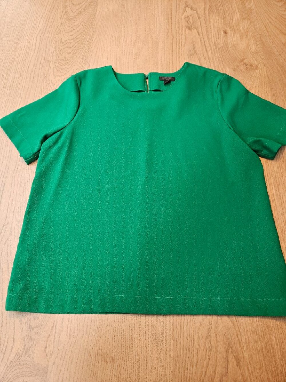 Ann Taylor Petite Small Emerald Green Crepe Top Short Sleeve Blouse